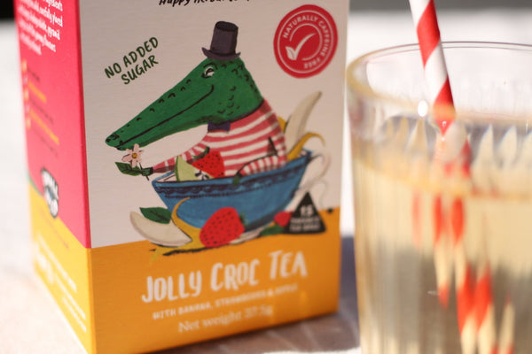 jolly croc iced tea with banana and strawberry